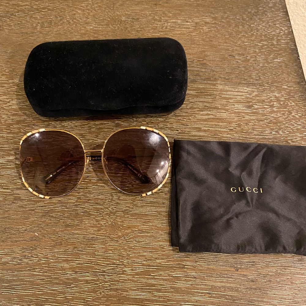Gucci sunglasses
